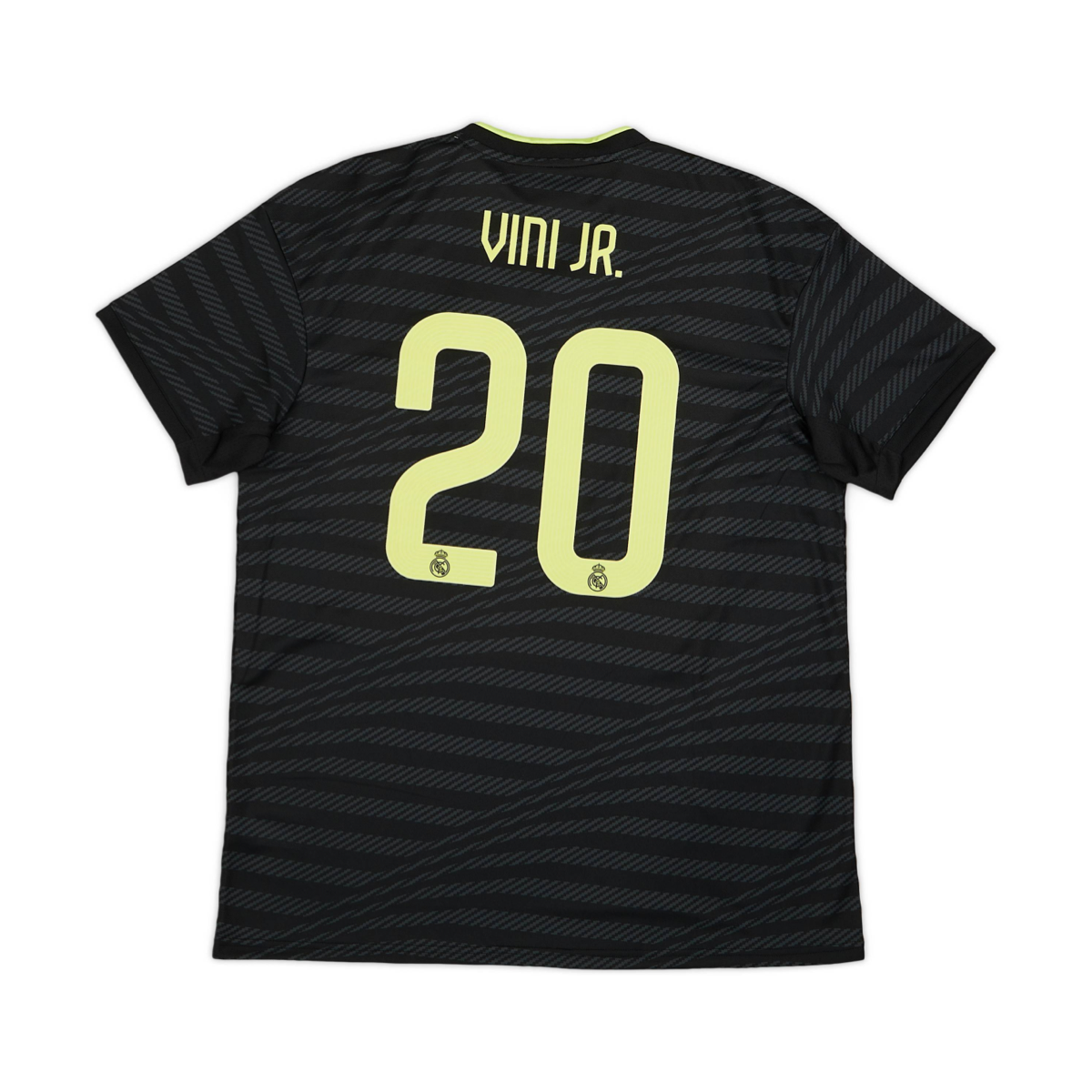 2022-23-real-madrid-cf-3a-equipaci-n-9824