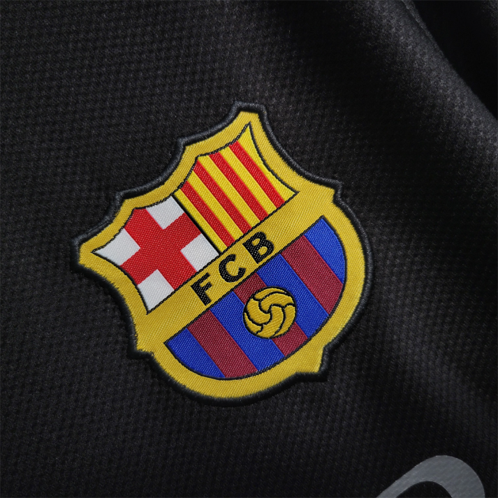 2013-14-fc-barcelona-3a-equipaci-n-1706