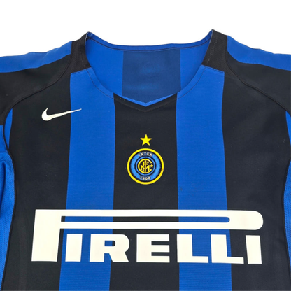 2004-05-fc-internazionale-milano-1a-equipaci-n-6098