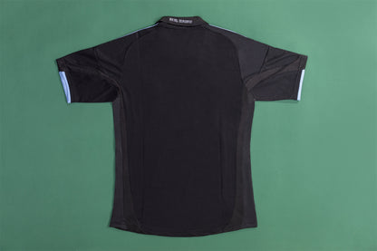 09 / 10 Real Madrid away