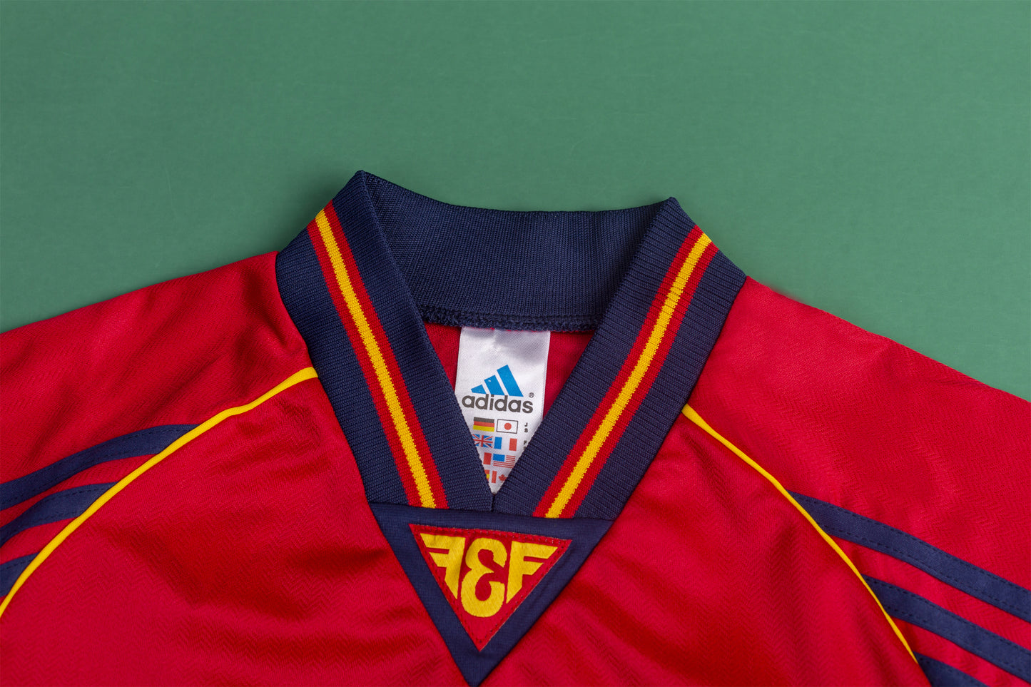 1998 Spain home