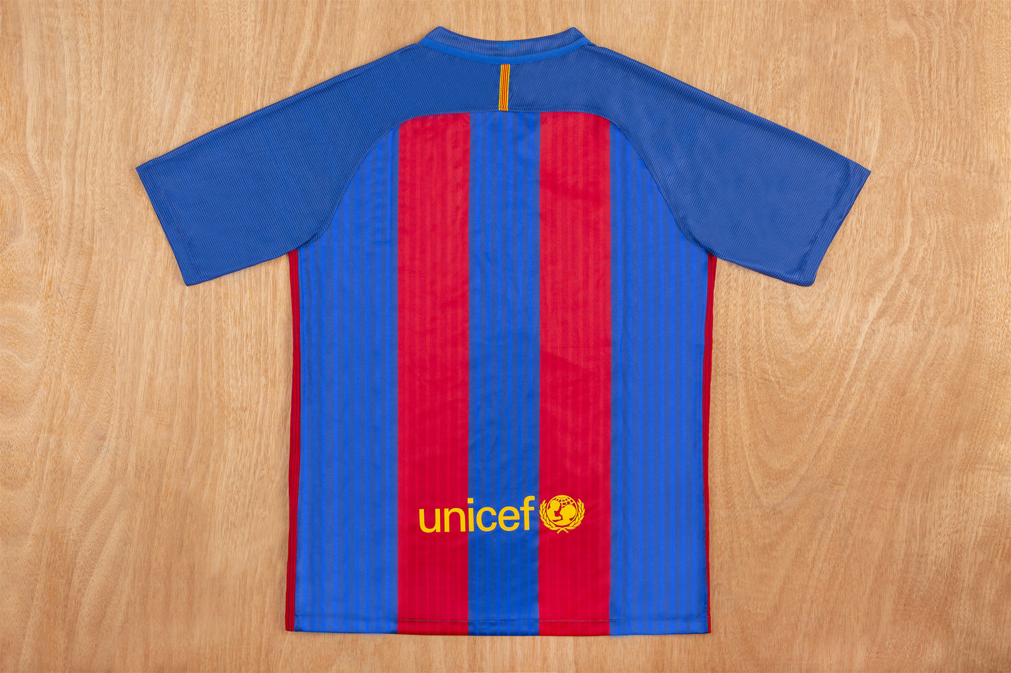16/17 Barcelona home
