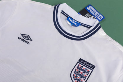 2000 England home