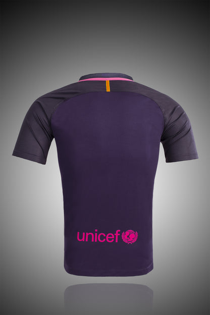 16/17 Barcelona away game